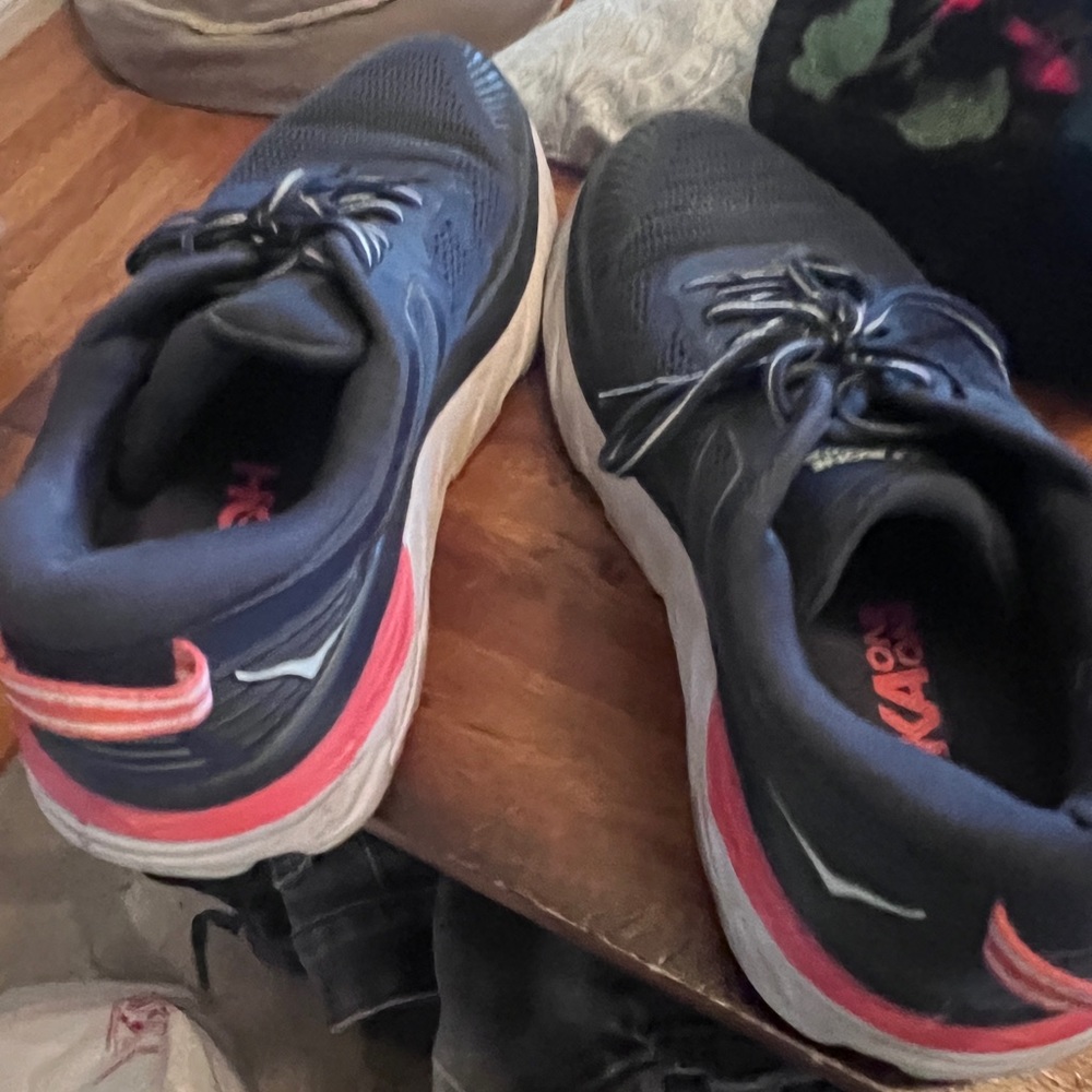 HOKA Bondi 7
